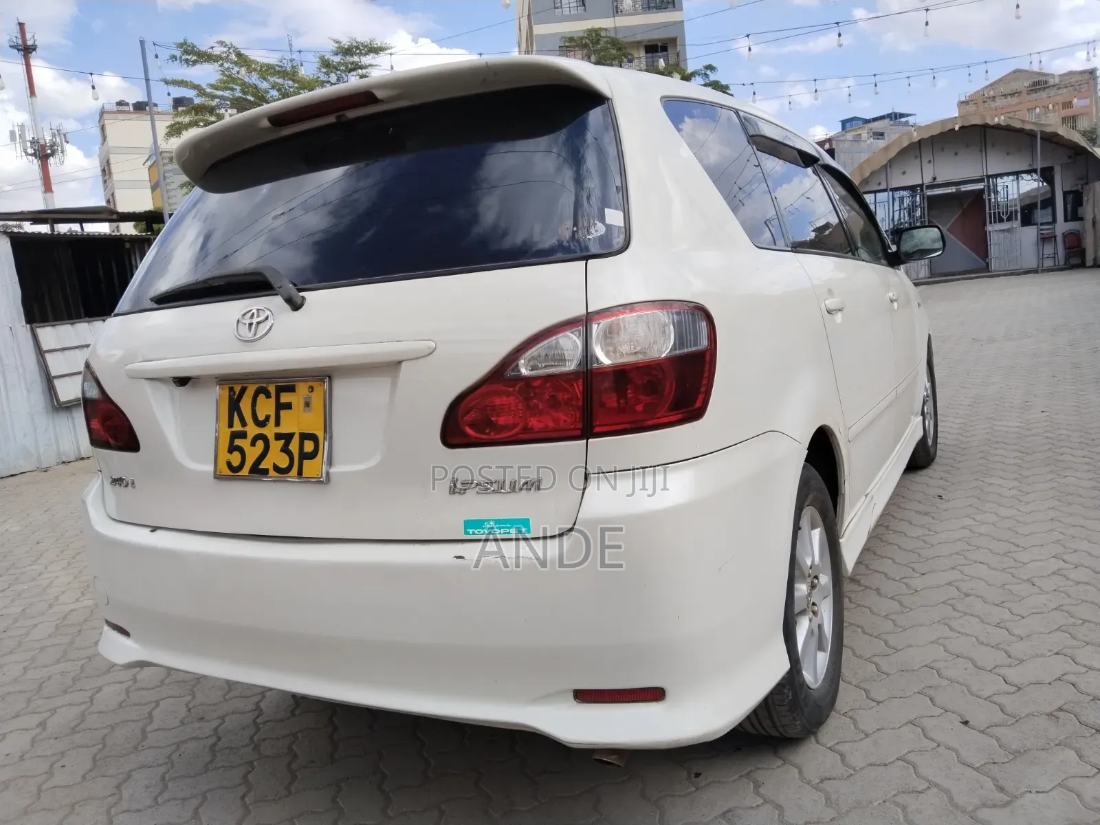 Toyota Ipsum 2009 Pearl