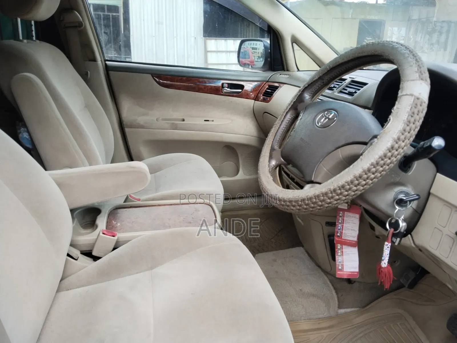 Toyota Ipsum 2009 Pearl