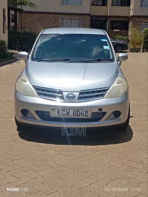 Nissan Tiida 2013 Silver