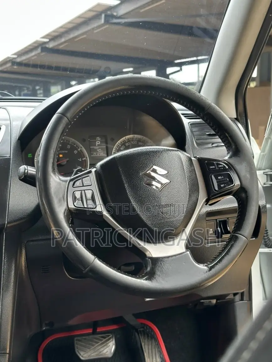 Suzuki Swift 2014 White