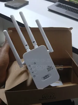 Wireless WiFi Extender With Ethernet for Improved Network Coverage