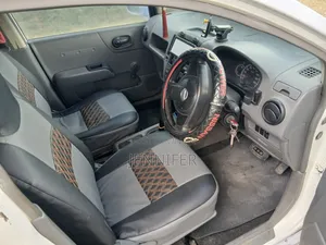 Nissan Advan 2008 White