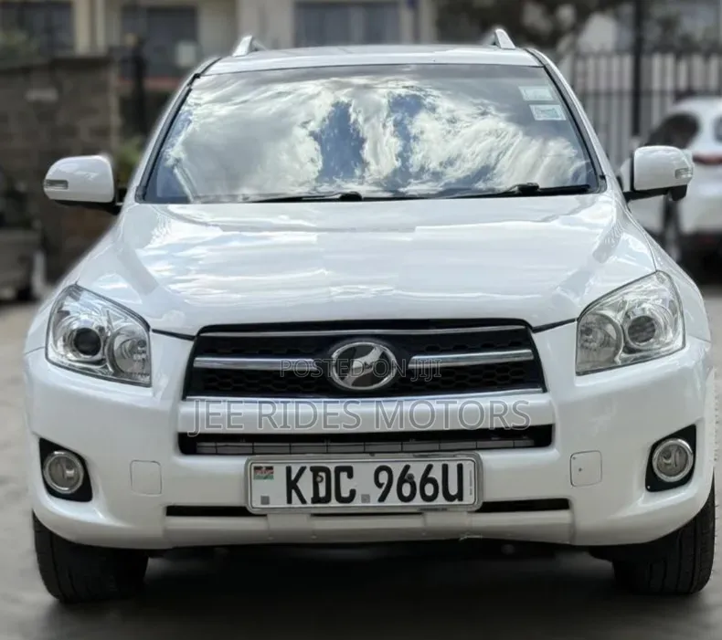 Toyota RAV4 2014 Off white