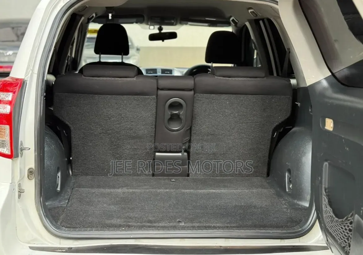 Toyota RAV4 2014 Off white