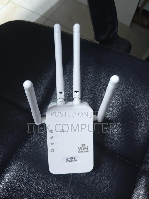 Wireless Ethernet WiFi Extender for Smooth Video Streaming - main view