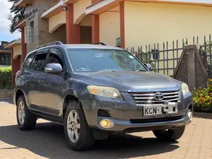 Toyota Vanguard 2011 Gray