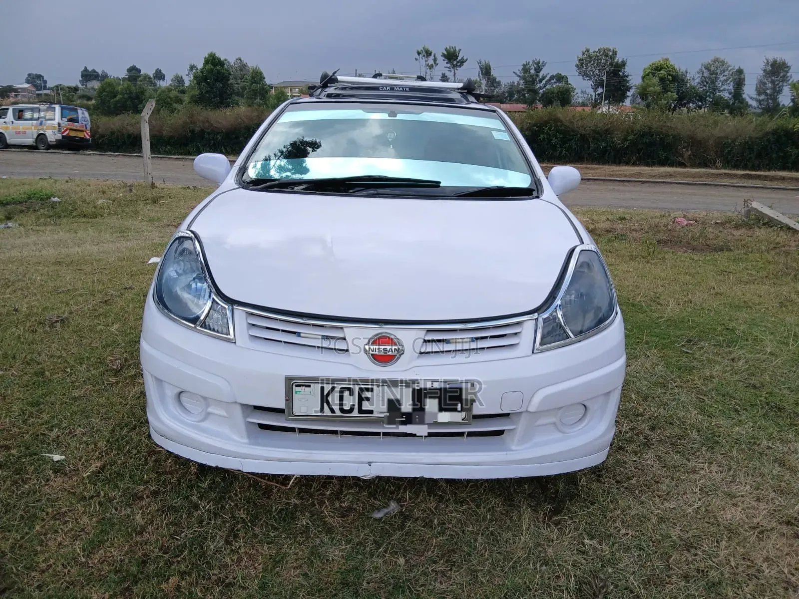 Nissan Advan 2008 White