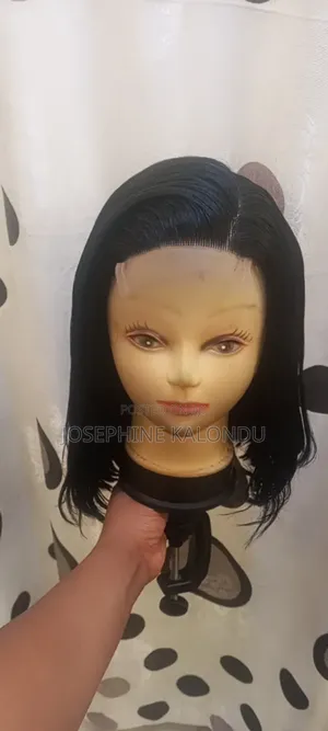 Semi Human Bob