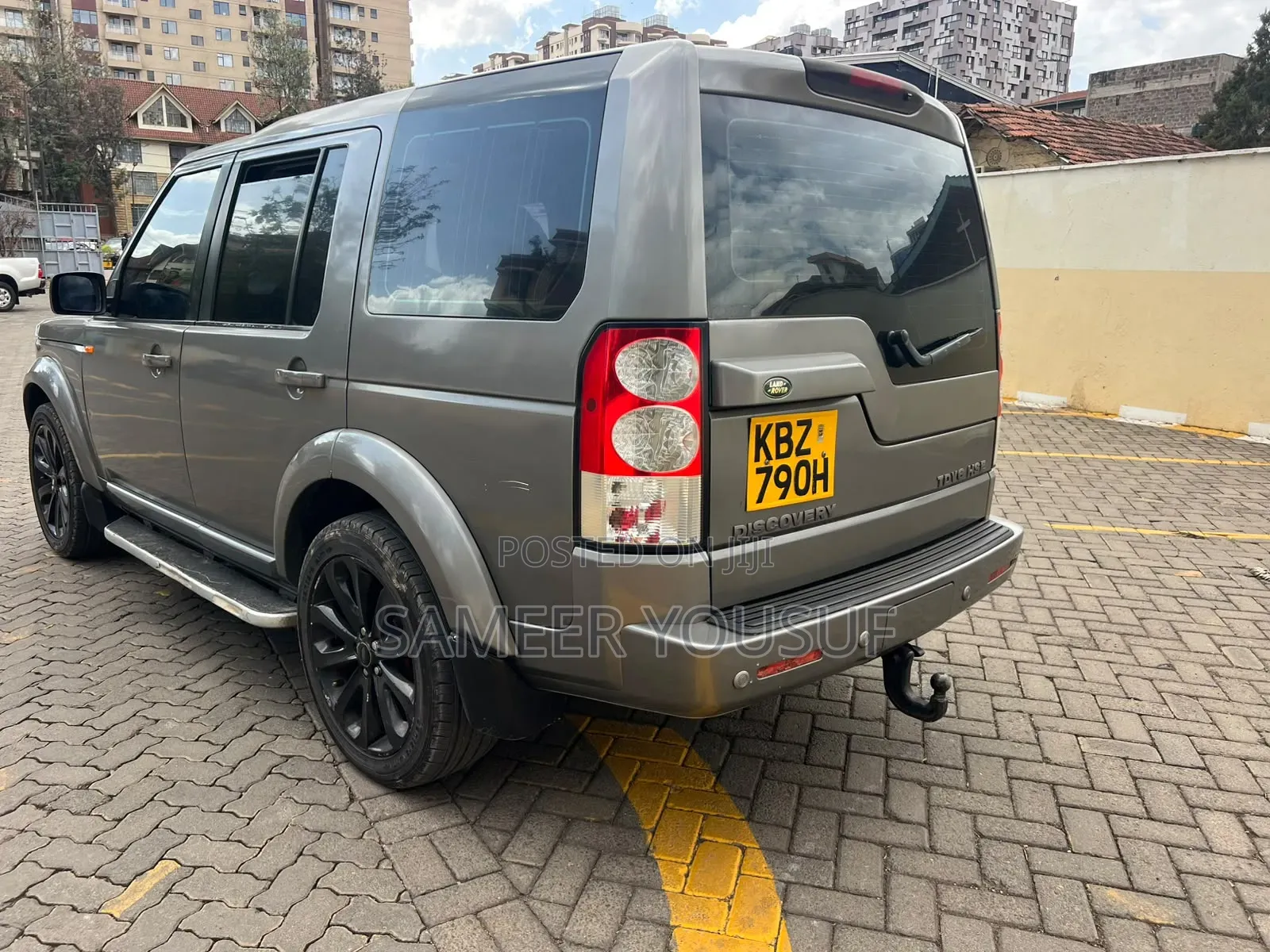 Land Rover Discovery 2009 Gray