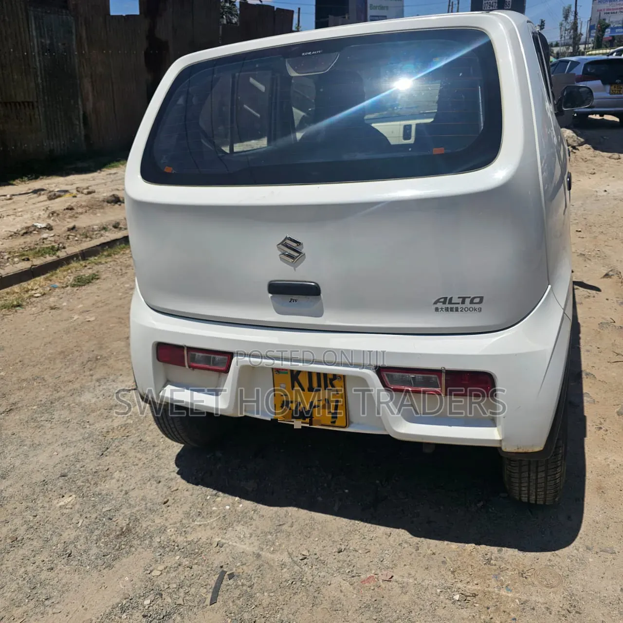 Suzuki Alto 2017 White
