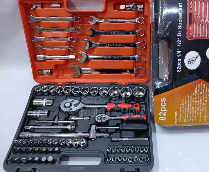 82 Pieces Socket Set Mechanical Tools