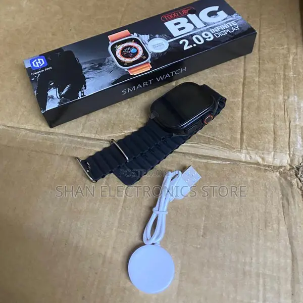 Fashionable Large Display T900 Ultra Smart Wrist Accessory