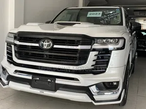 Toyota Land Cruiser 2023 White