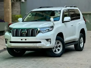 Toyota Land Cruiser Prado 2019 White