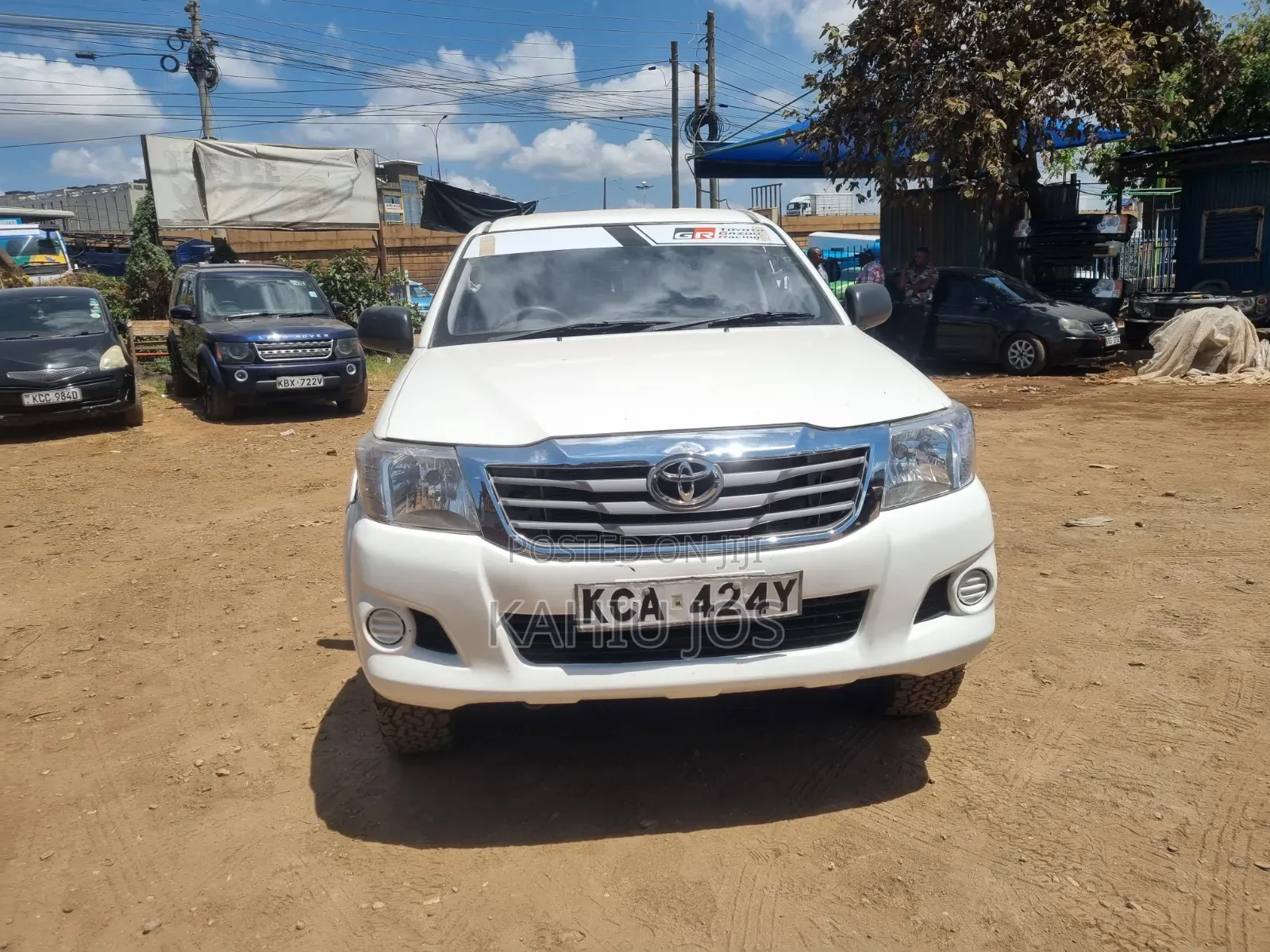 Toyota Hilux 2014 White