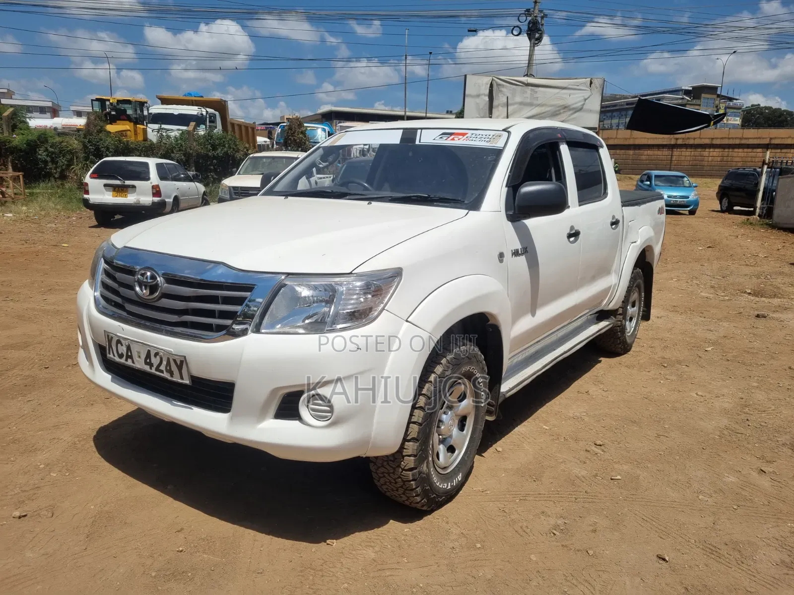 Toyota Hilux 2014 White