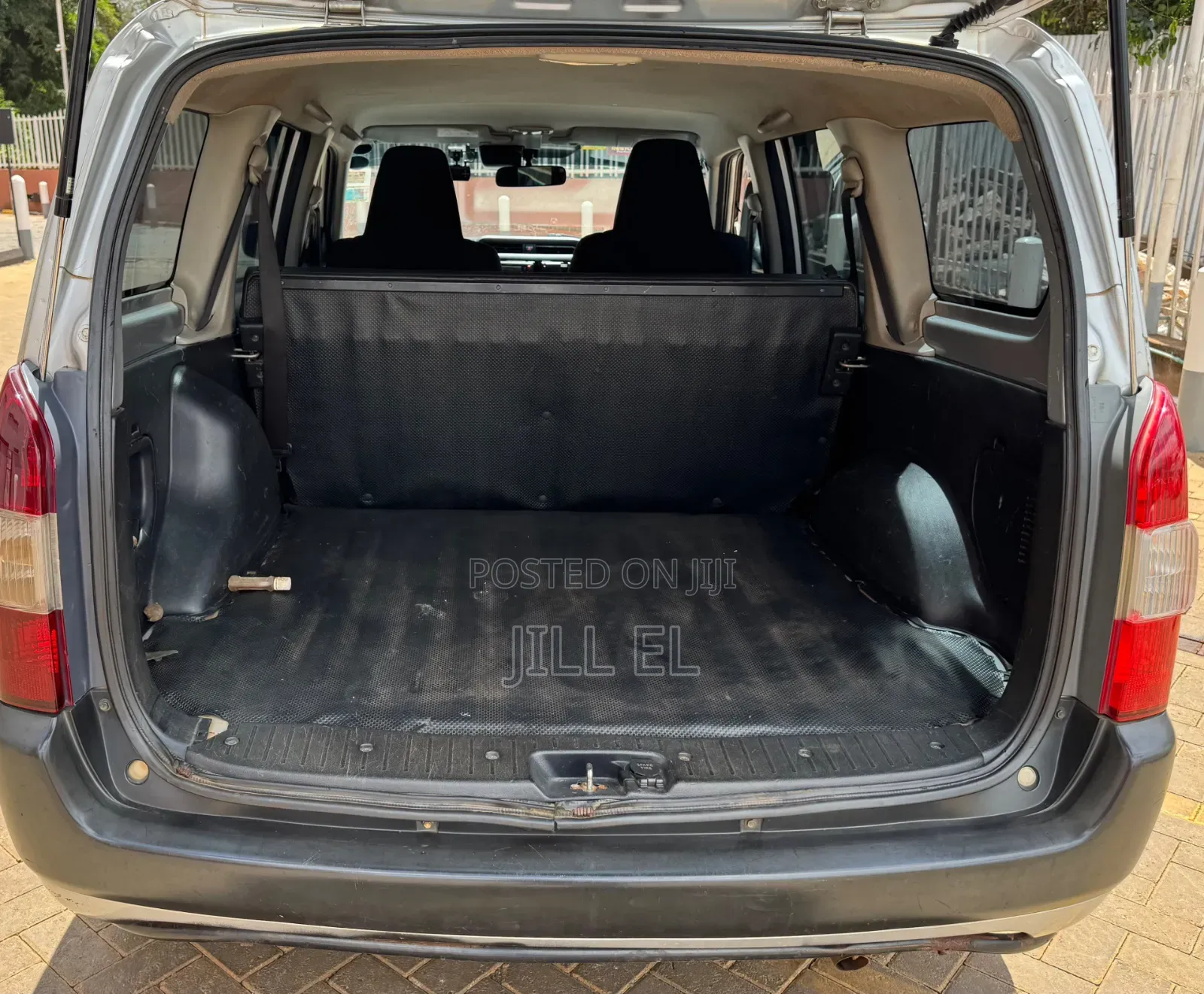 Toyota Probox 1.5 GL 2WD 2016 Silver
