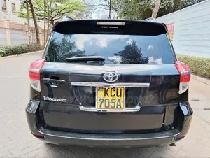 Toyota Vanguard 2012 Black