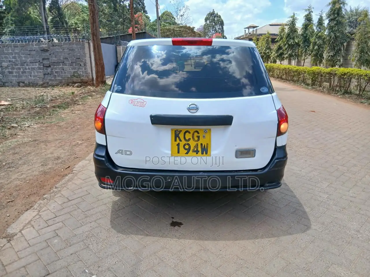 Nissan Advan 2008 White