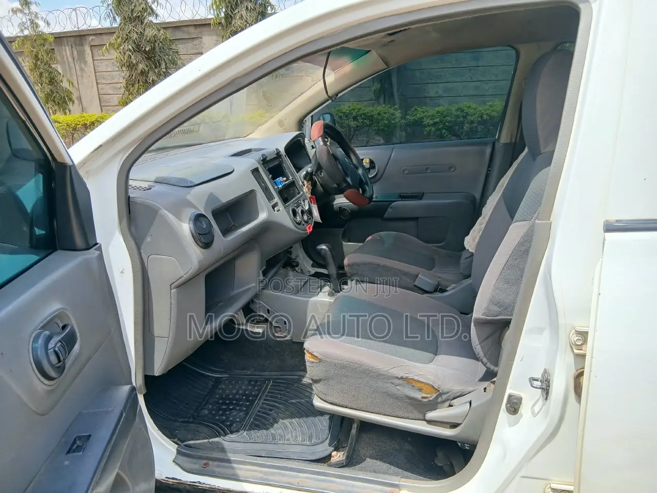 Nissan Advan 2008 White