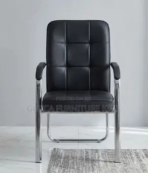Midback Ergonomic Black Leather Visitor's Chair
