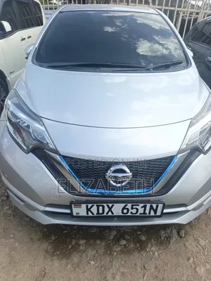 Nissan Note 2018 Silver