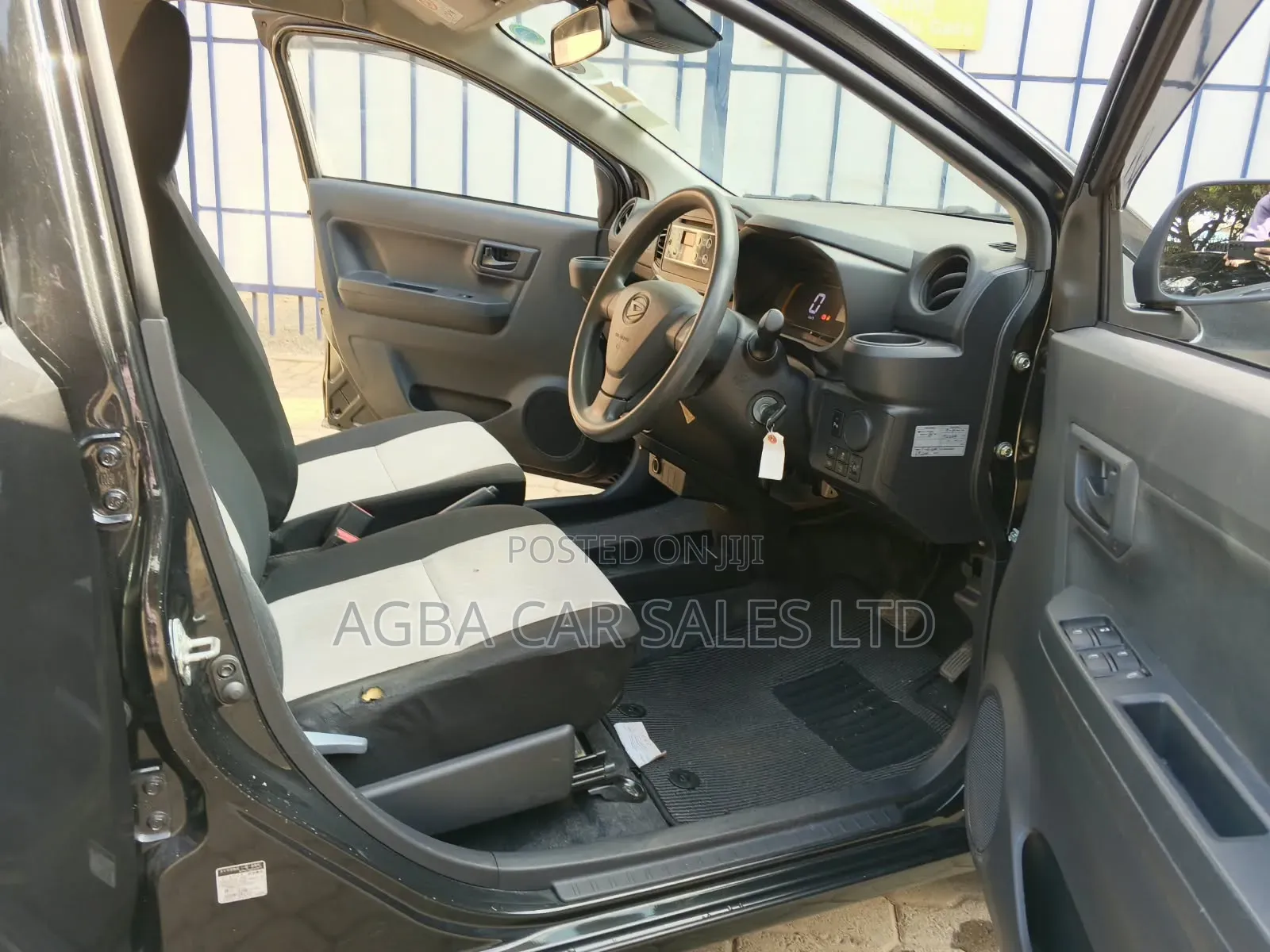 Daihatsu Mira 2019 Black