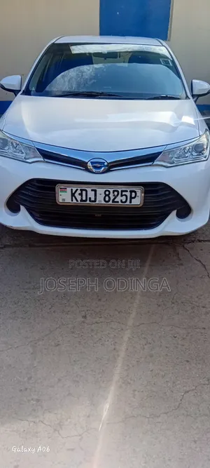 Toyota Corolla Fielder 2015 White