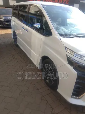 Toyota Voxy 2019 White