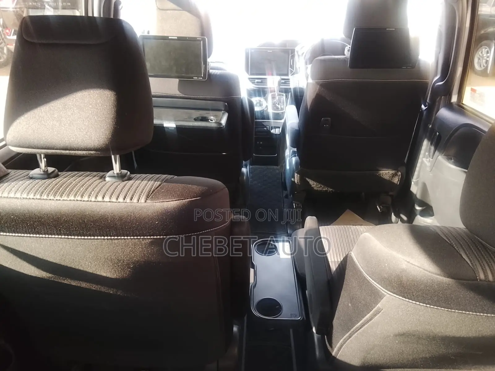 Toyota Voxy 2019 White