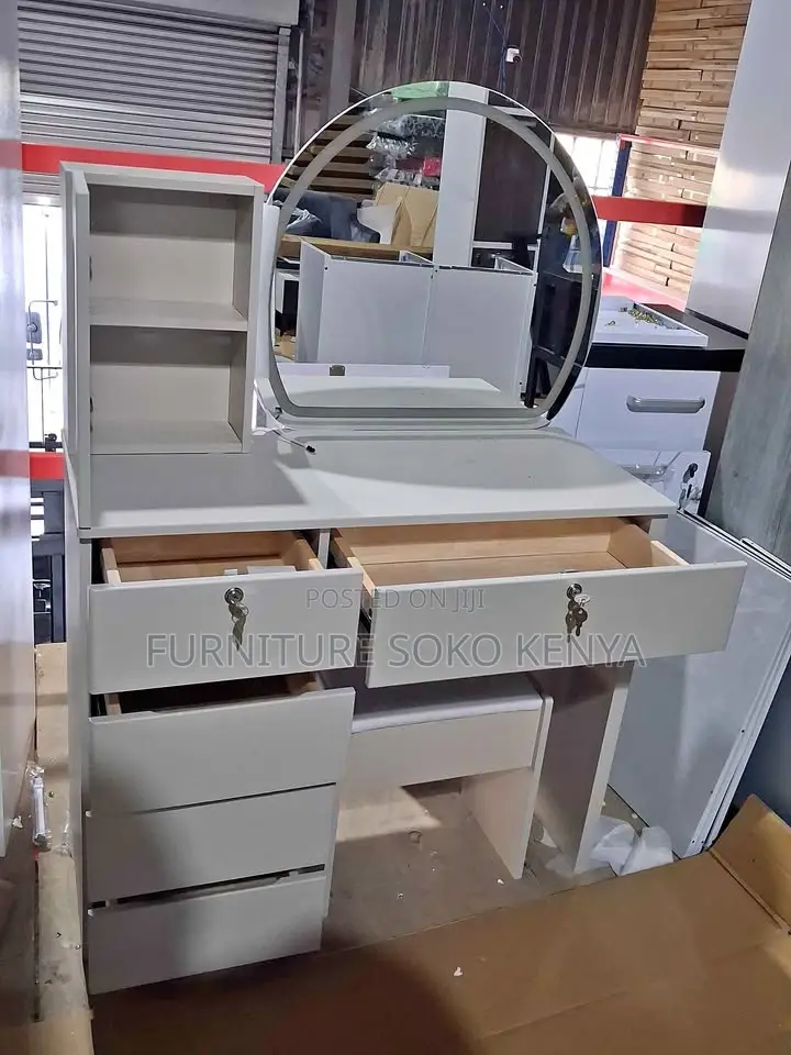 Vanity Set : White Modern Vanity Dressing Table