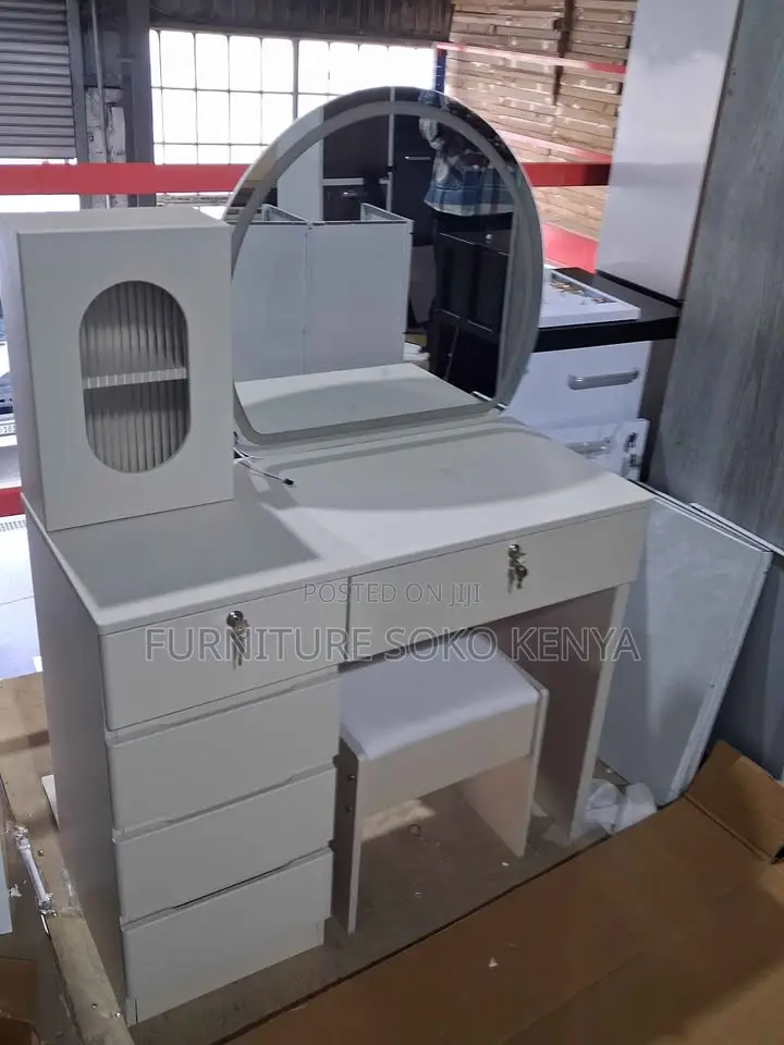 Vanity Set : White Modern Vanity Dressing Table