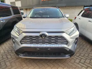 Toyota RAV4 2020 Silver