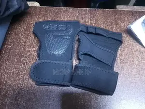 Open Gym Gloves With Wrist Support