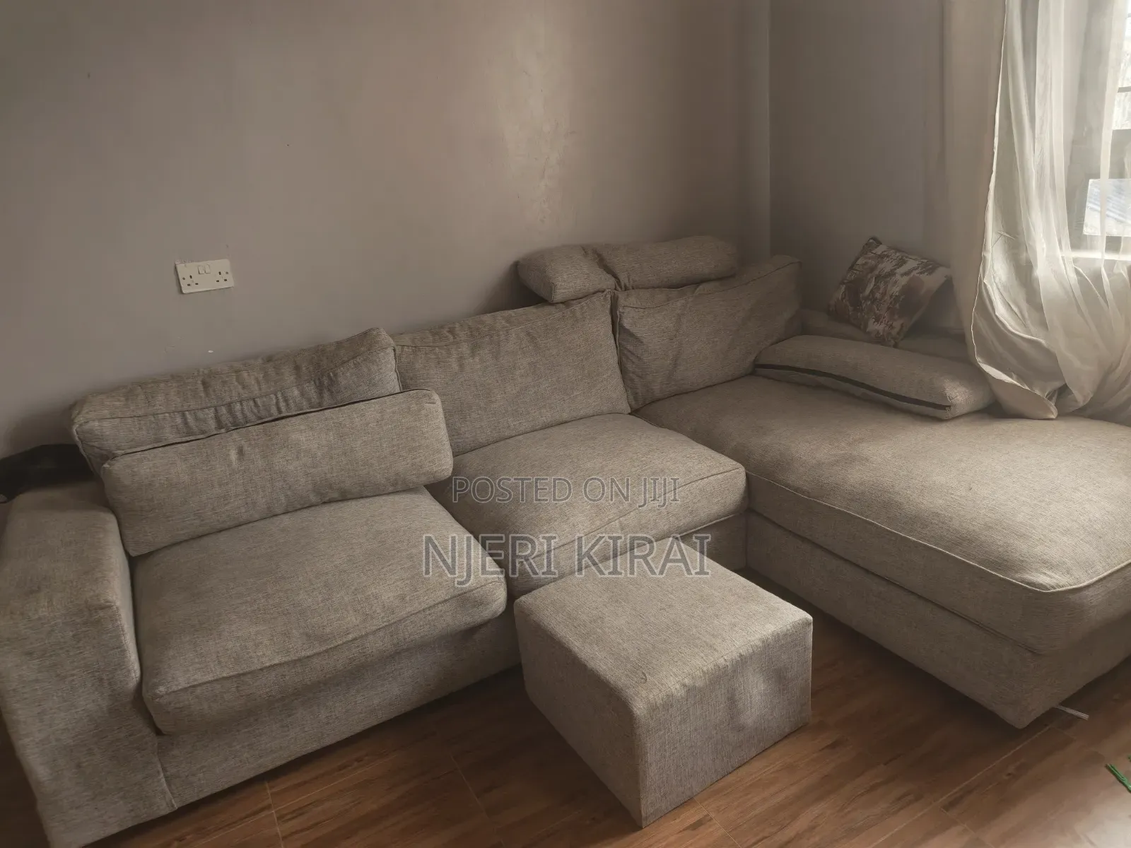Comfortable 5 L Shape Seater