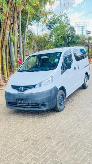 Nissan NV200 2019 White