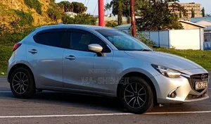 Mazda Demio 2017 Silver