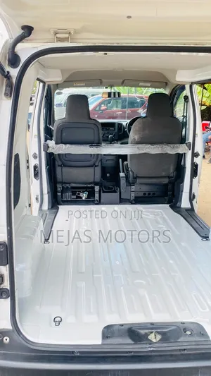 Nissan NV200 2019 White