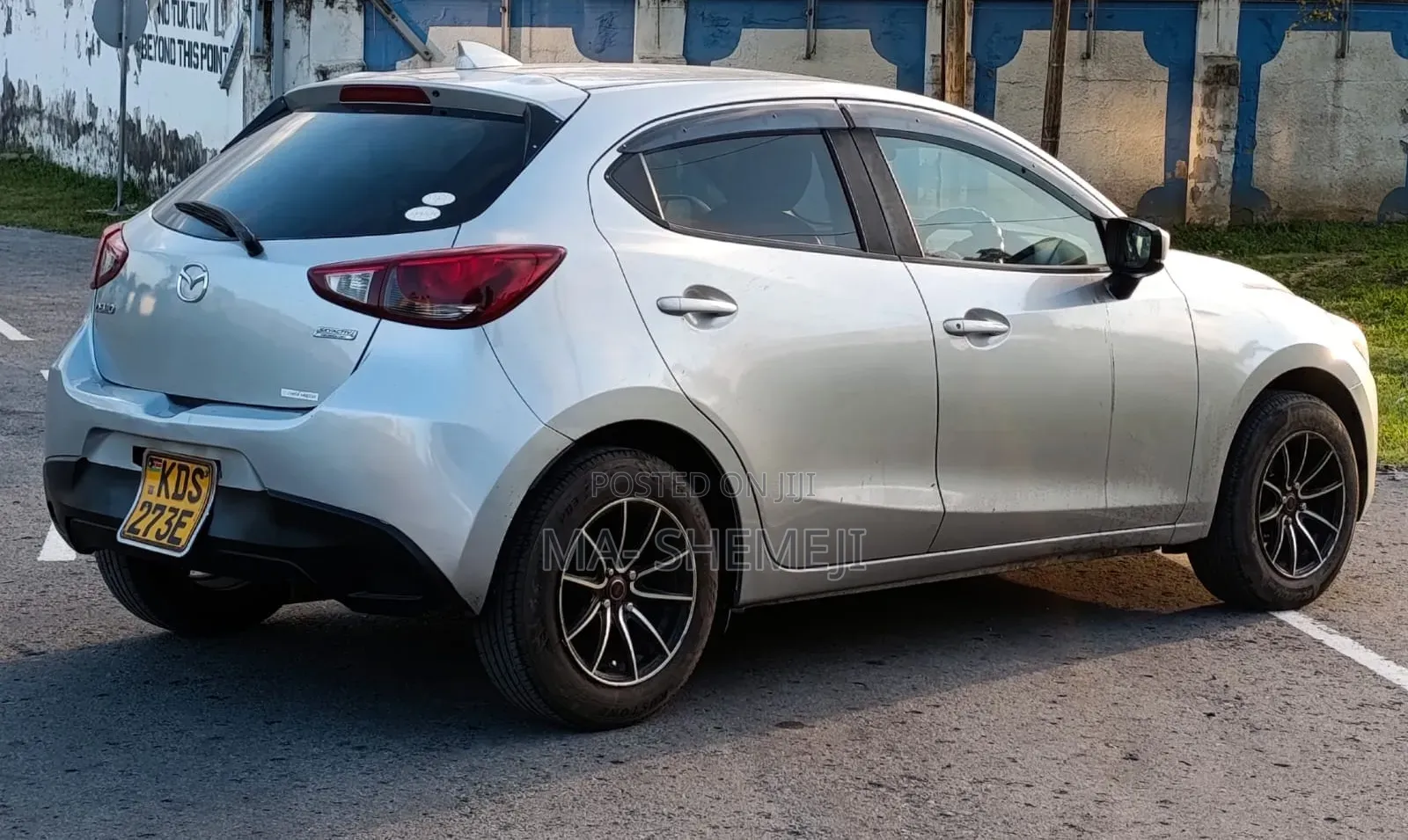 Mazda Demio 2017 Silver