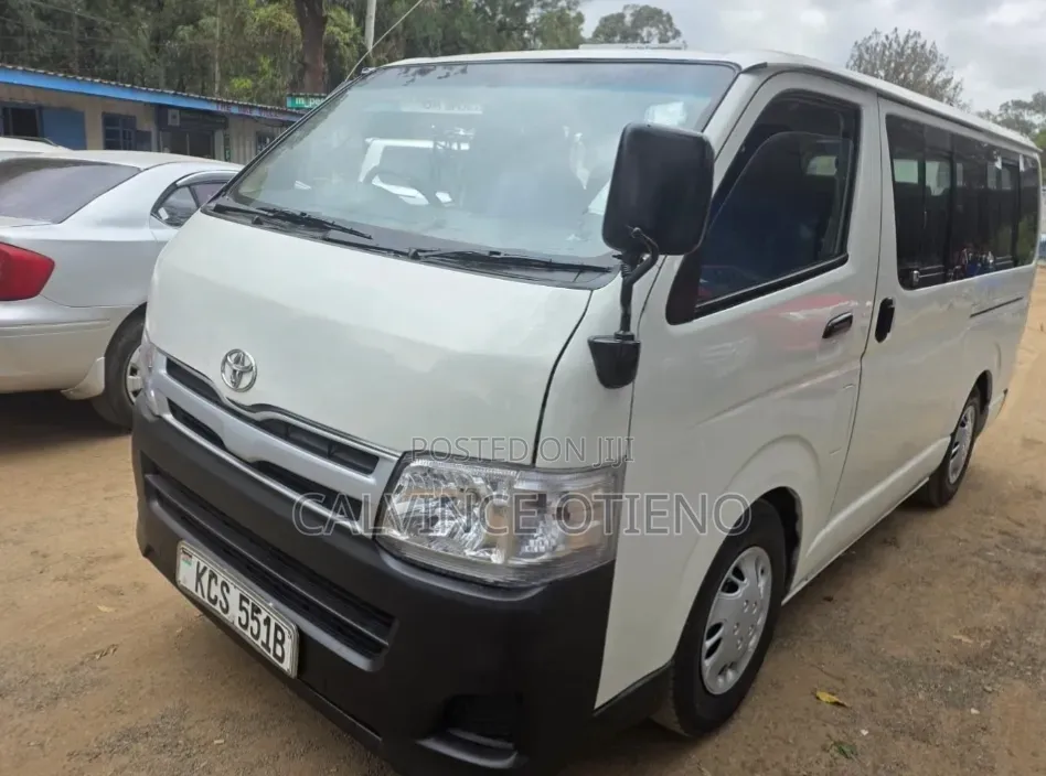Toyota HiAce 2012 White