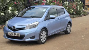 Toyota Vitz 2013 Blue
