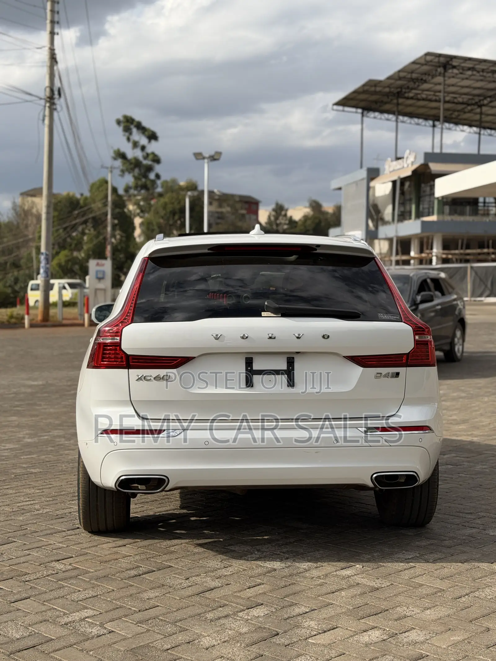 Volvo XC60 2018 White