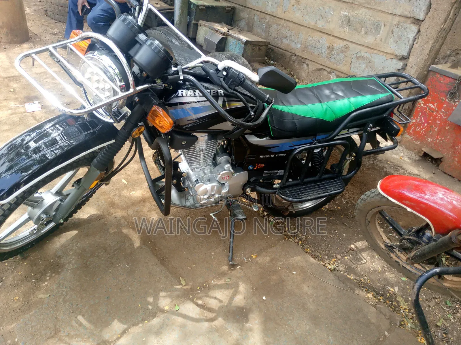 New Ranger R-2020 2026 Black