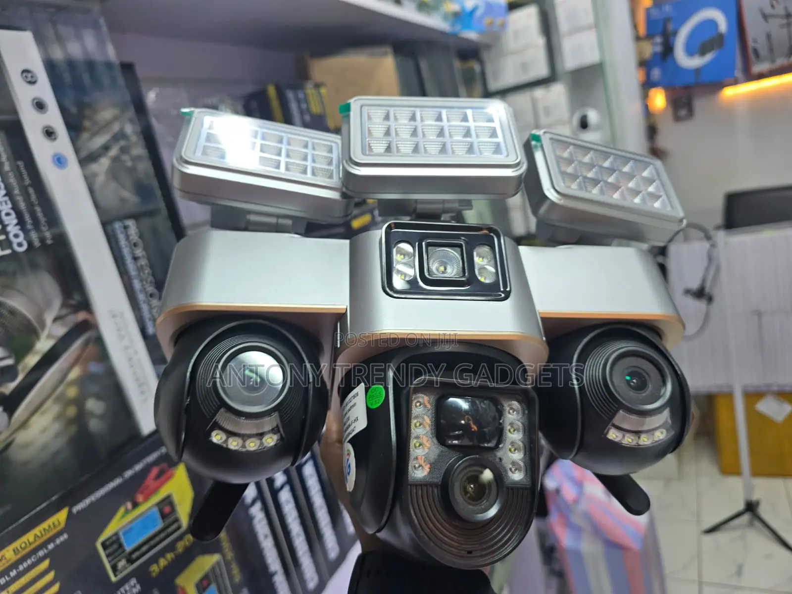 VTS30A Triple Lens Solar CCTV Camera With LED Street Light