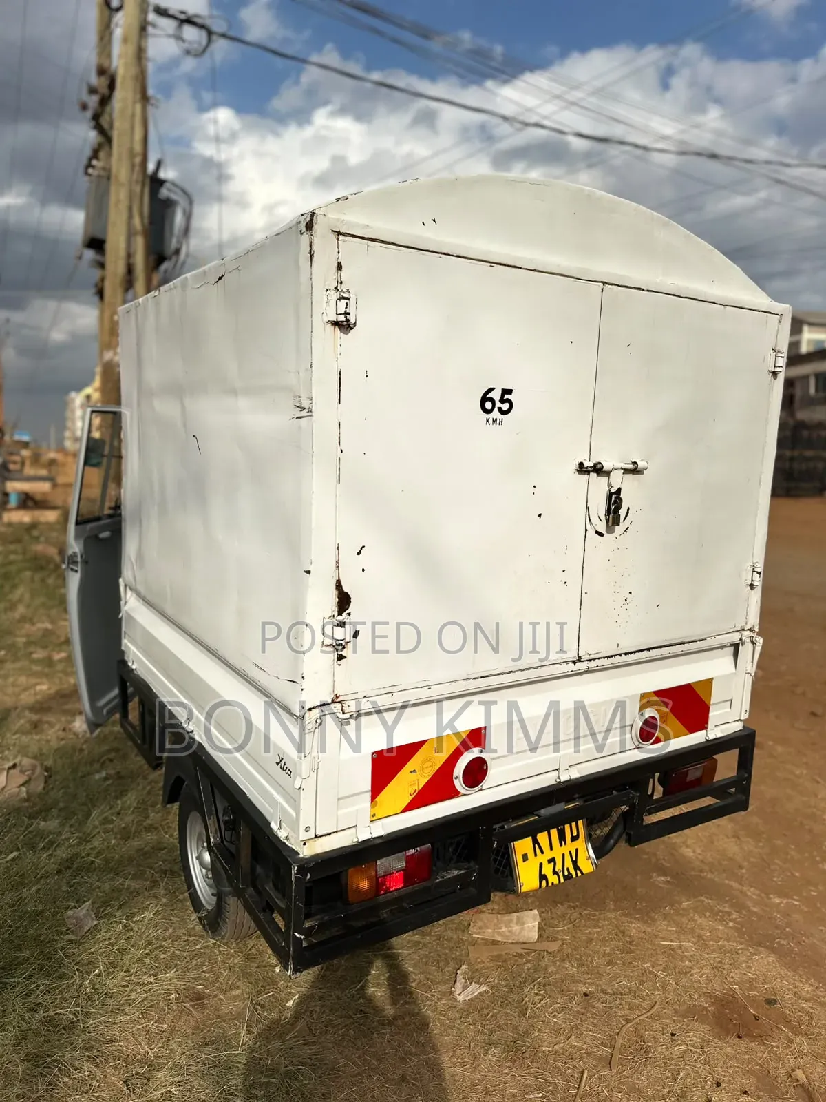 Piaggio 2025 White