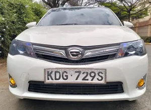 Toyota Corolla Fielder 2015 Ivory