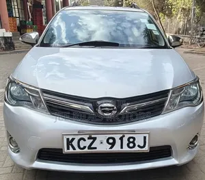 Toyota Corolla Fielder 2013 Green