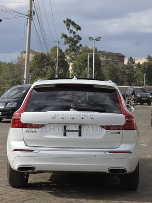 Volvo XC60 2018 White
