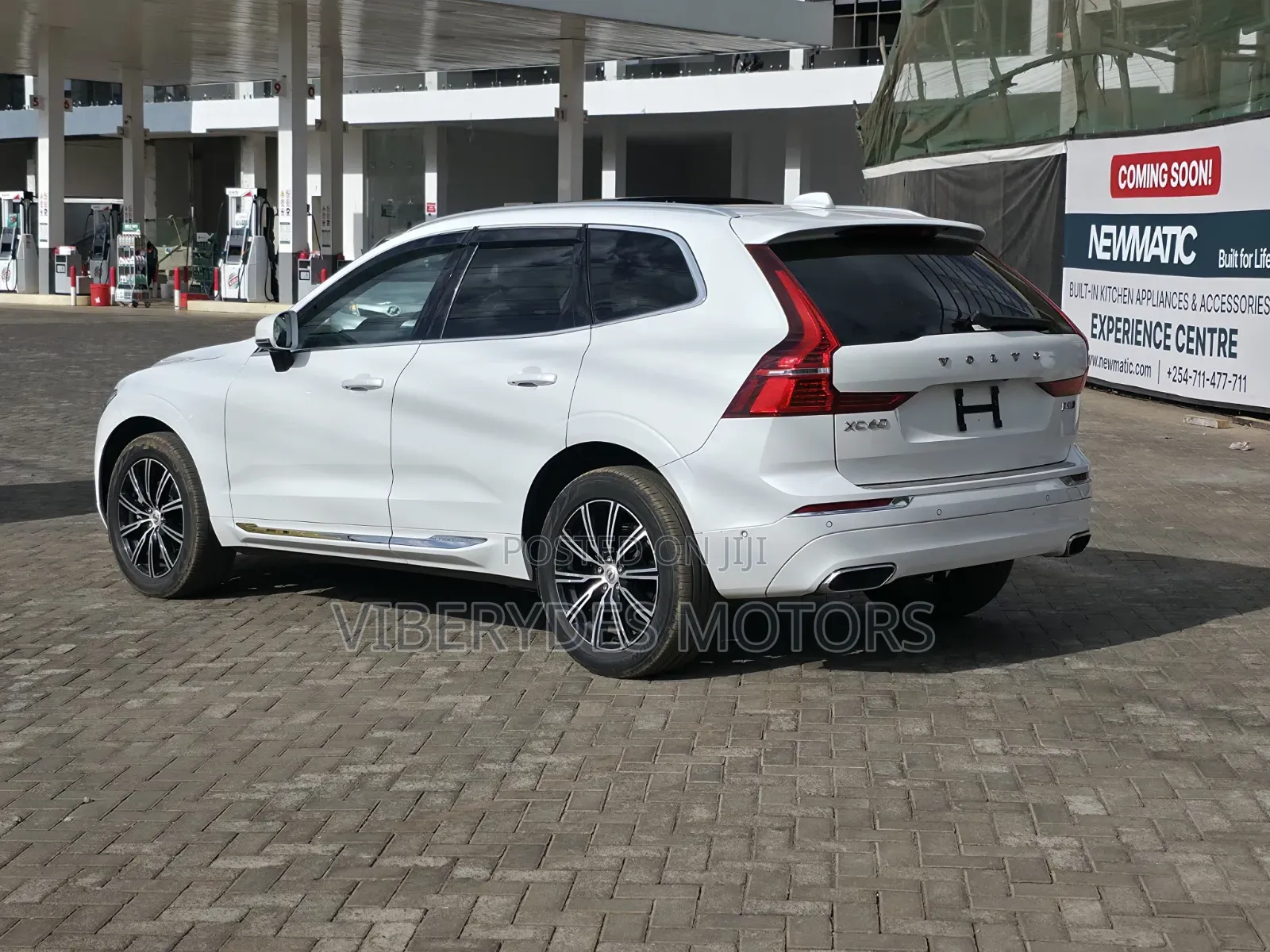 Volvo XC60 2018 White