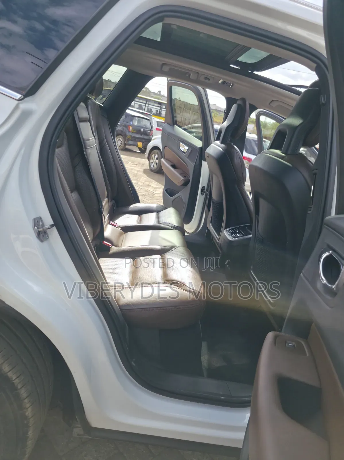 Volvo XC60 2018 White